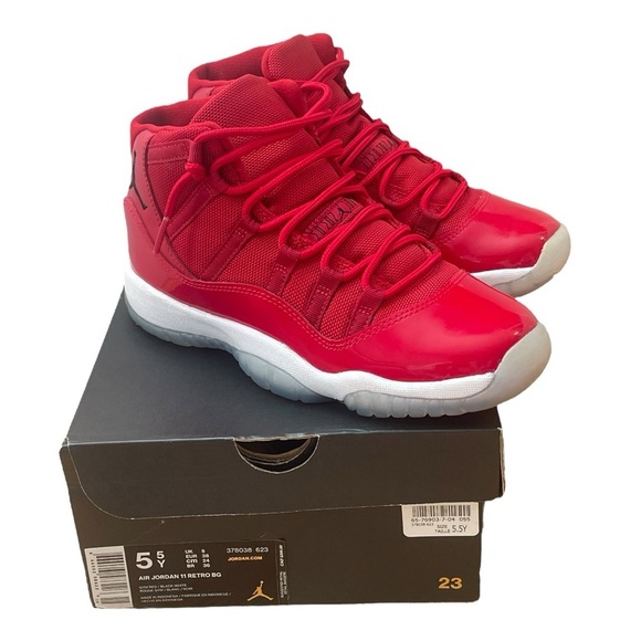 Air Jordan 11 Retro Sneakers - Unisex - Picture 13 of 14